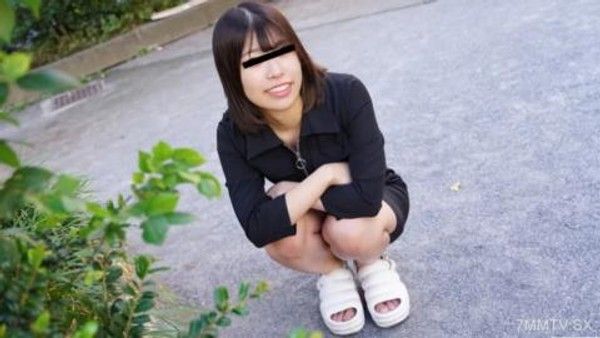 062224_001 讓玩具貓在貓上