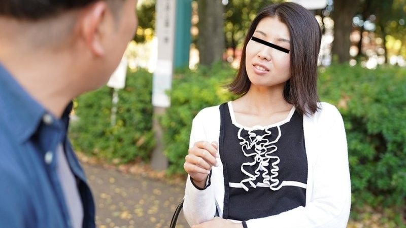 pacopacomama_020825_100 以時尚檢查為藉口搭訕迷人的太太。馬上插入！ 横井愛