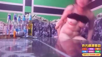 商K爆操婴儿肥嫩妹，叫声比歌声好听！