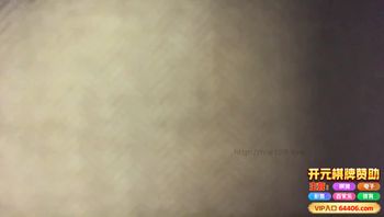 巨乳熟女背着老公兼职，发现摄像头翻车了