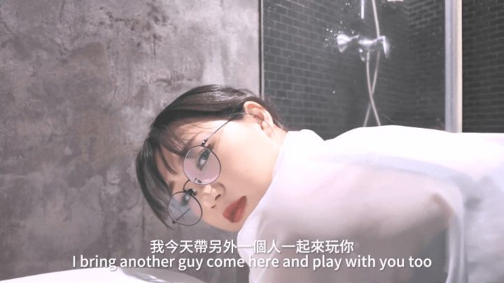 糖心/在公司洗手间自慰巨大肉屌操进娇嫩蜜穴